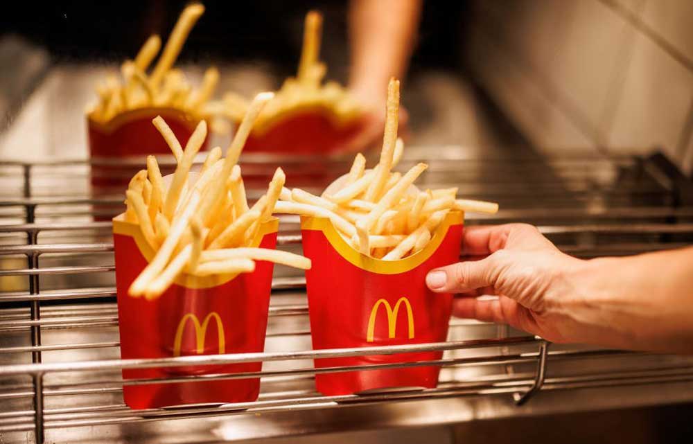 تجهیزات-فست-فود-سیب-زمینی-سرخ-کرده-French-fries-fast-food