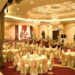 تالار سیرنگ تنکابن