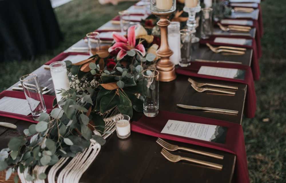 رومیزی-لچکی-Tablecloth-RUNNER