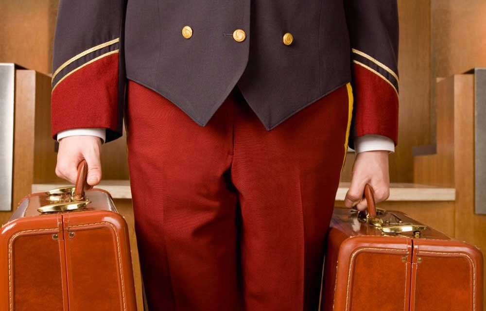 بل-من-یا-بل-بوی-کیست-who-is-bellboy